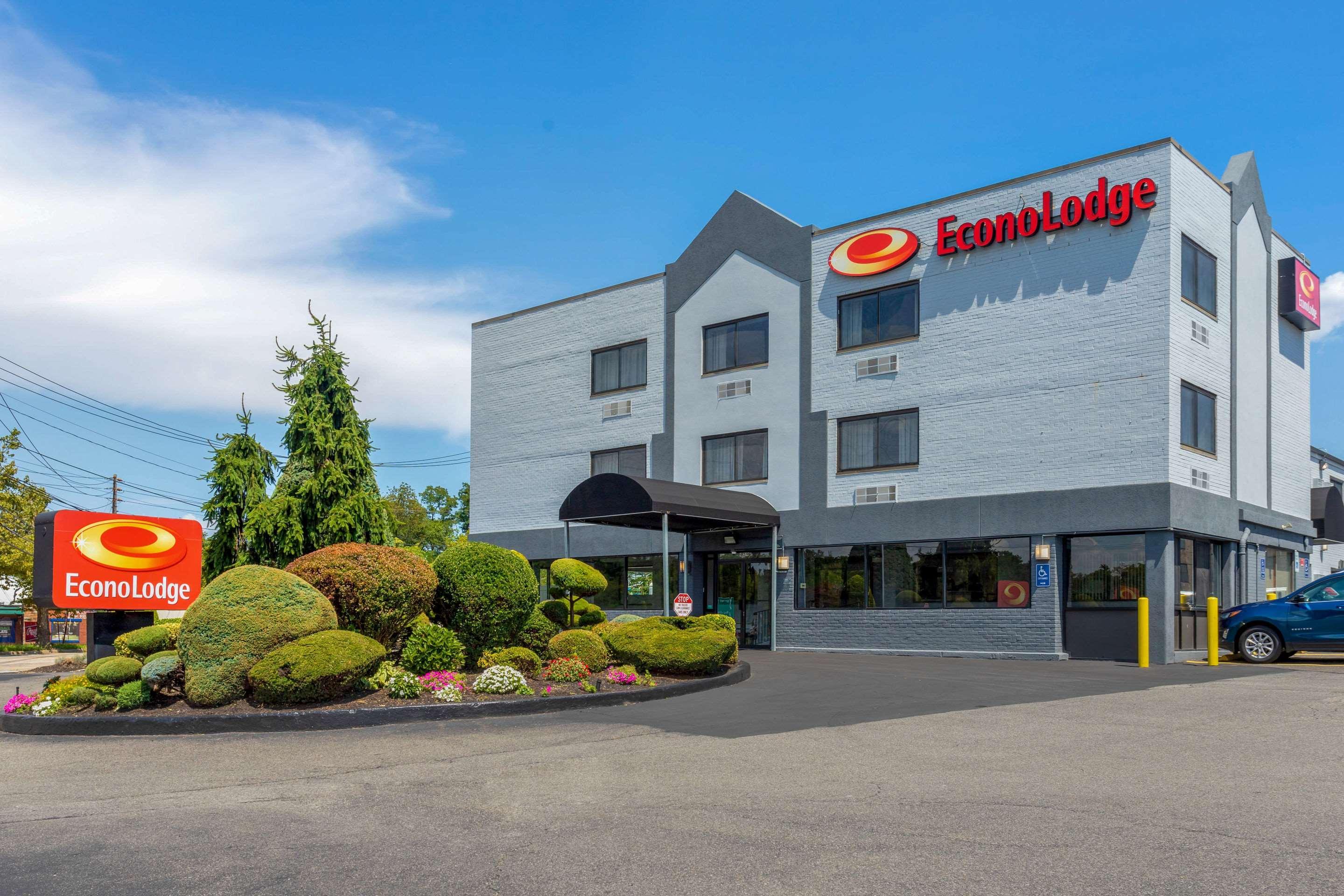 Econo Lodge Hicksville Exterior foto